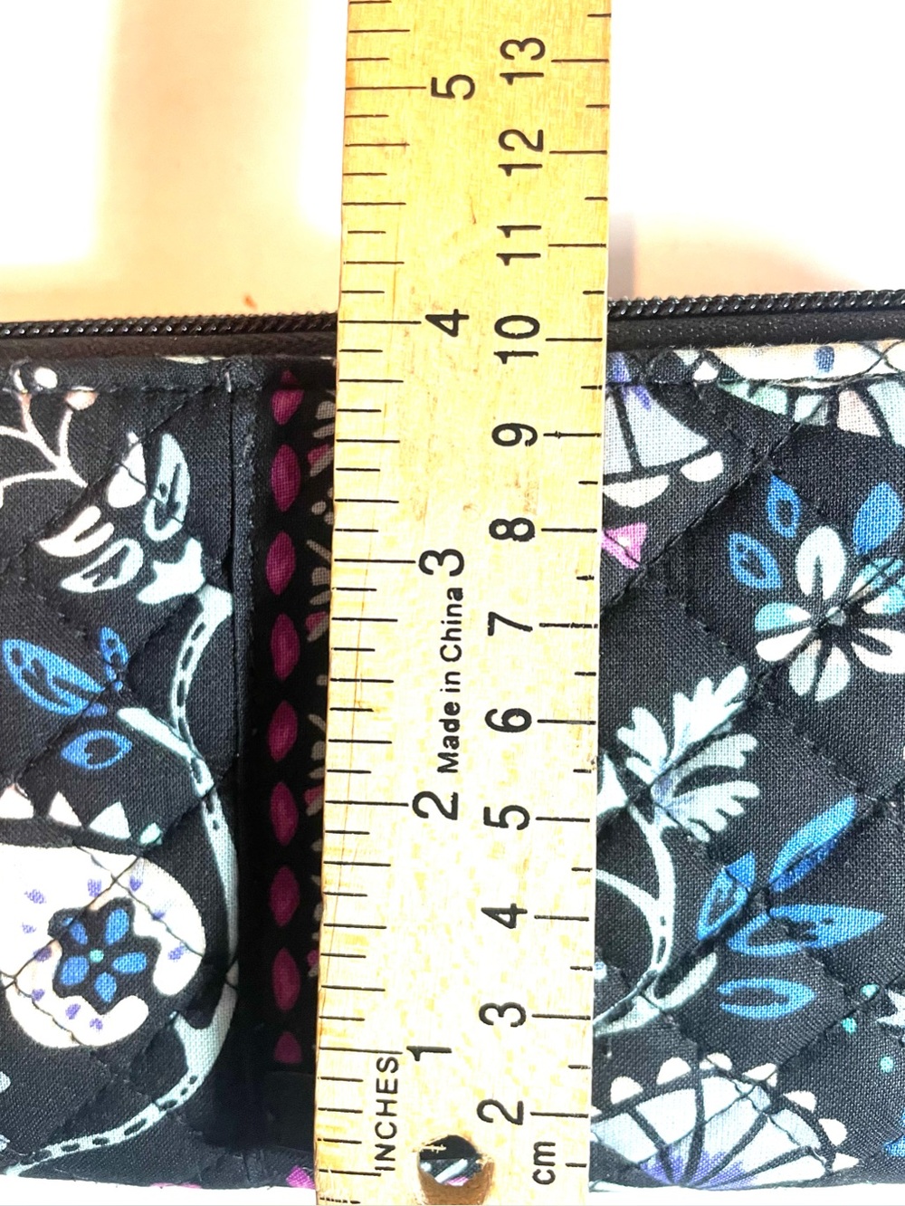 Vera Bradley Floral Quilted Crossbody Shoulder Bag & Wallet Set Black Travel - Picture 8 of 11